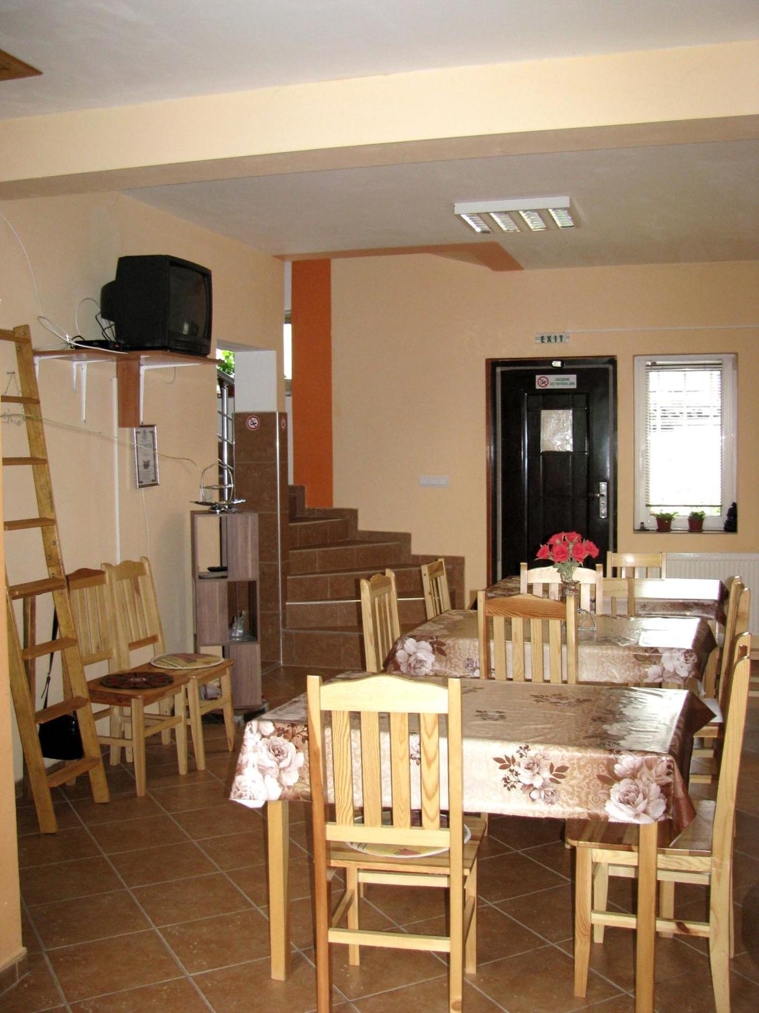 Samovodene Guest House Familia מראה חיצוני תמונה