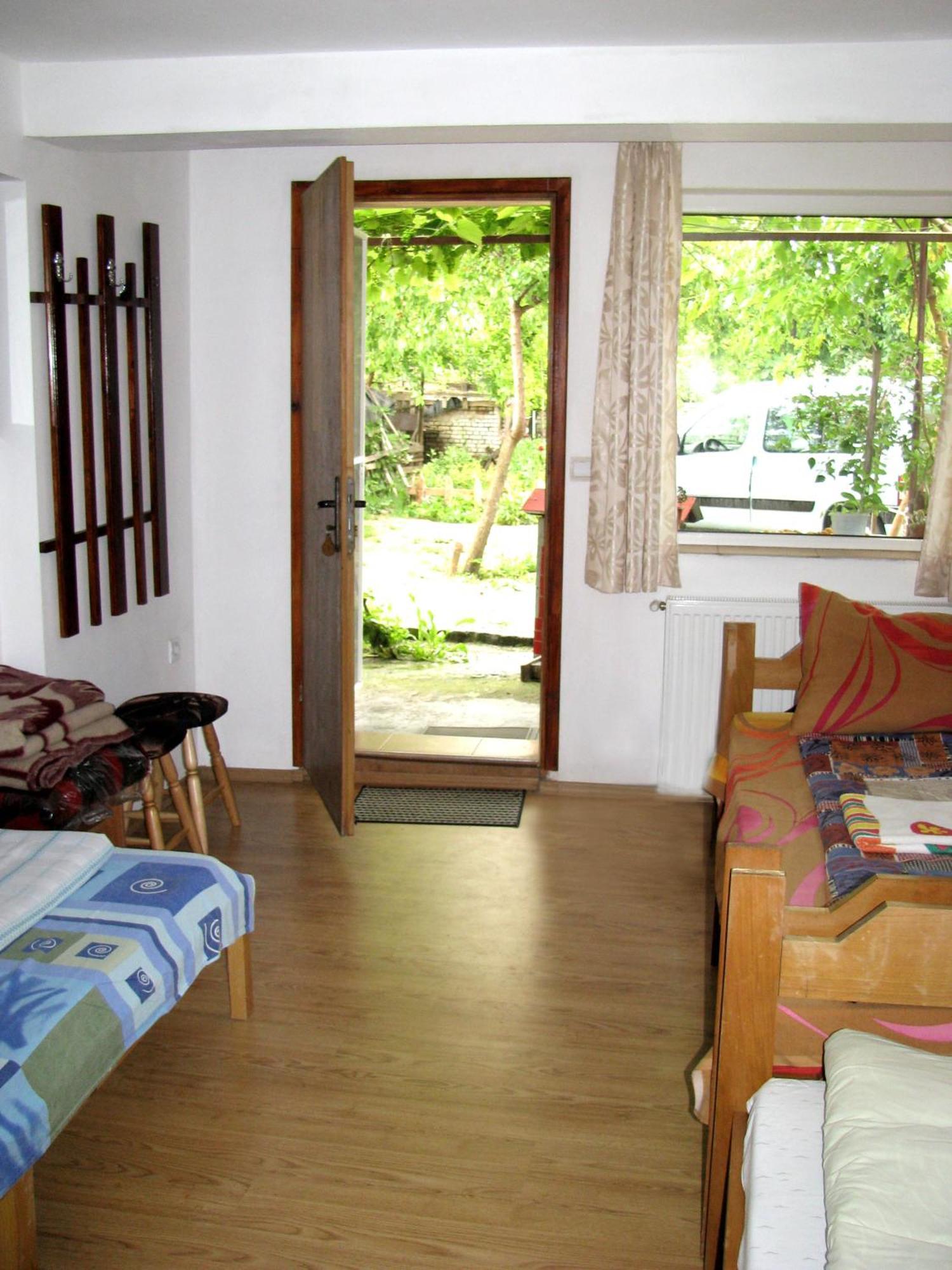 Samovodene Guest House Familia מראה חיצוני תמונה