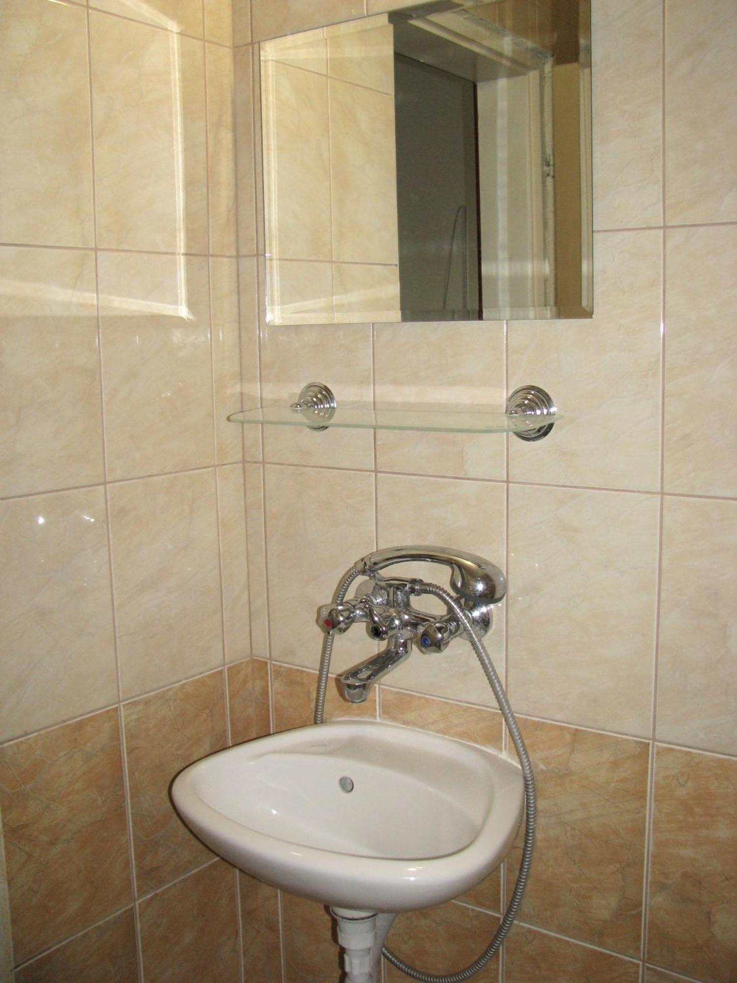 Samovodene Guest House Familia מראה חיצוני תמונה